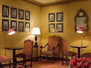 Отель Fougere 4*