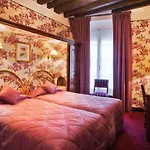 Hotel Fougère Paris