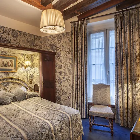 Fougere 4* باريس
