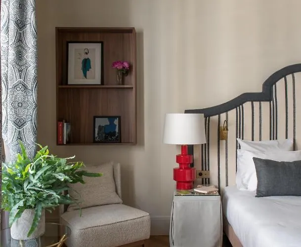 Fougere Hotel Paris